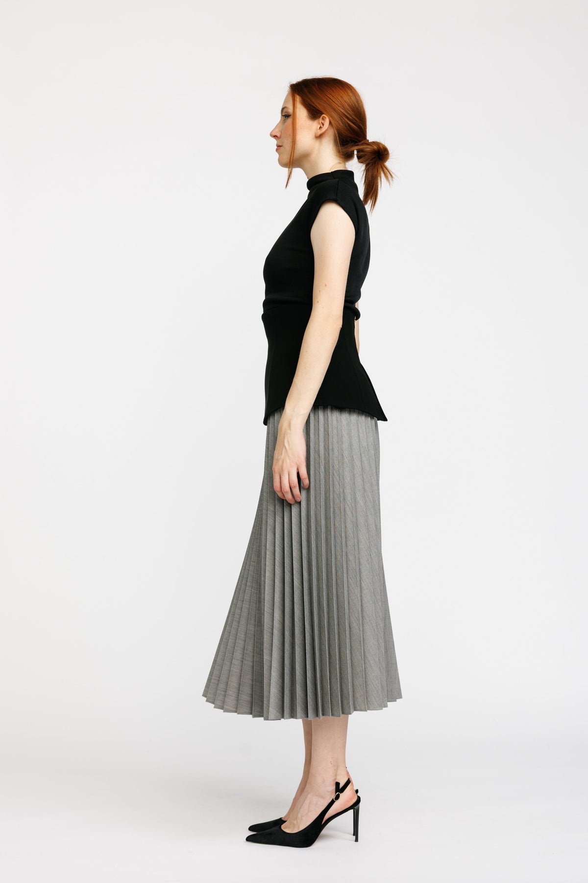 Seelik Vivienne - must, helehall