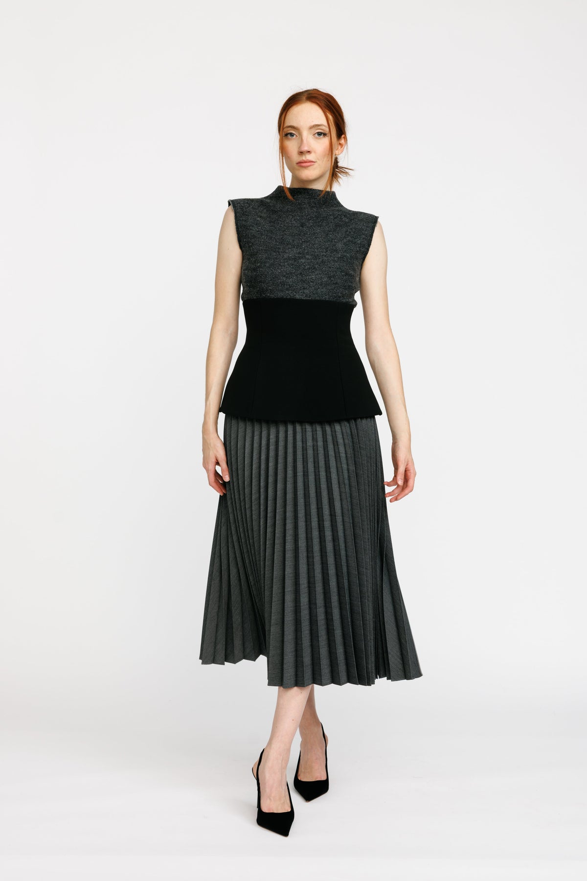 Kleit Vivienne - must, tumehall