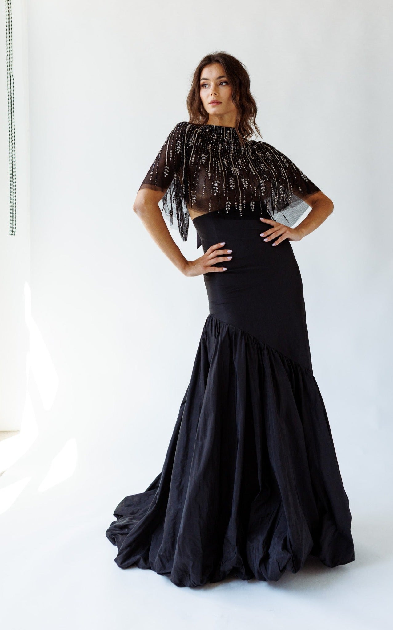 Cape Chiara - black