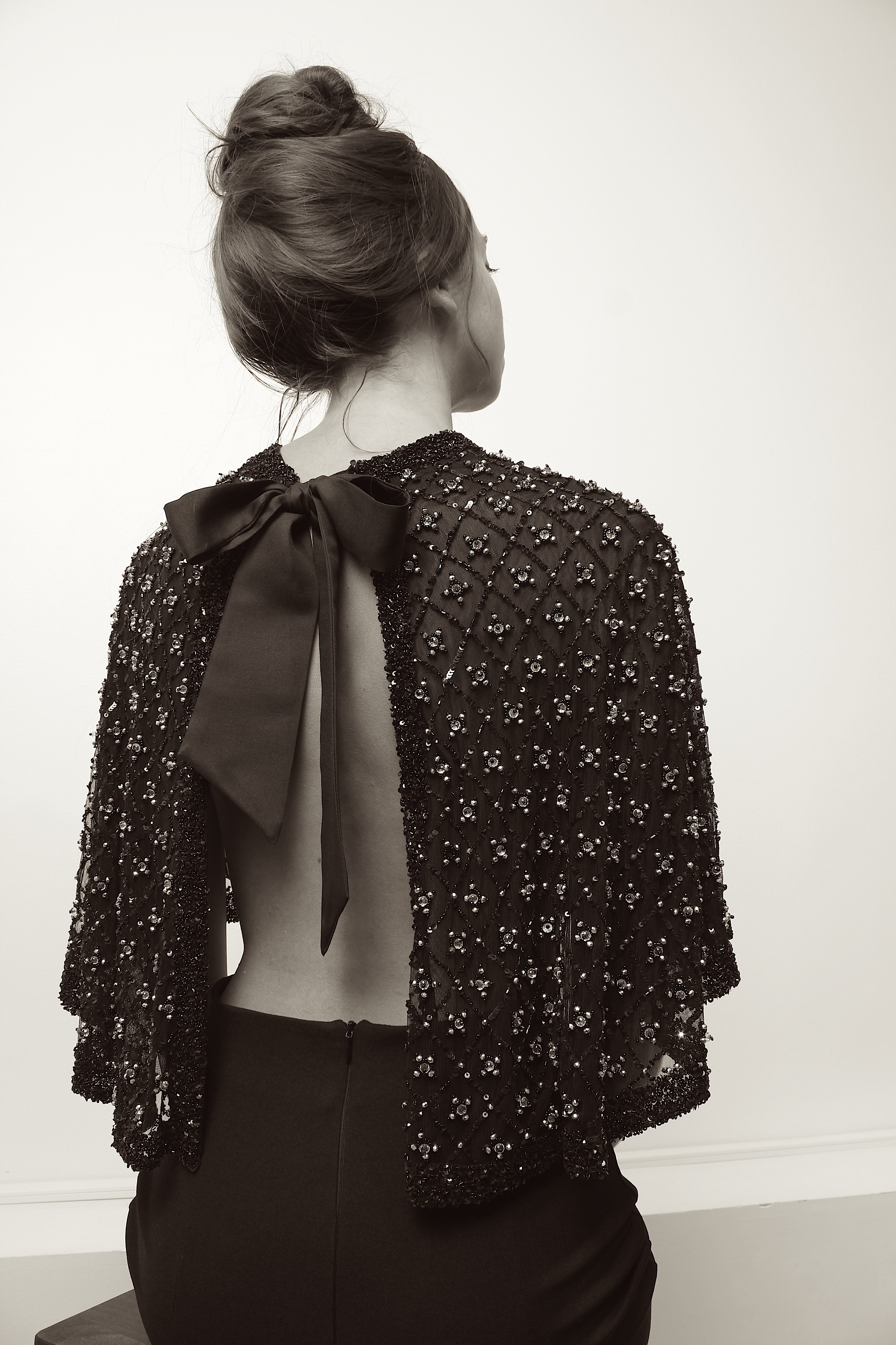 Cape Tiffany - black
