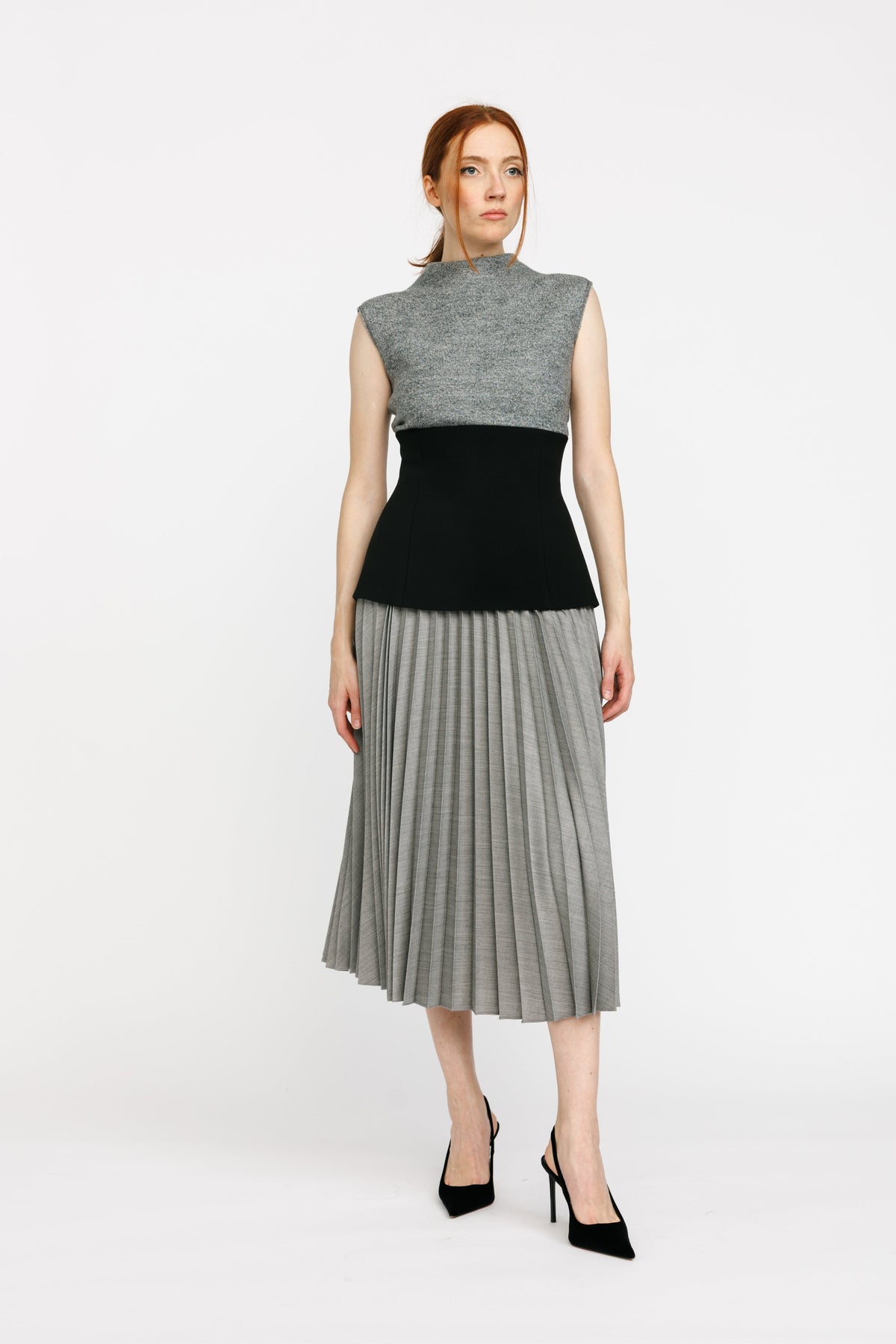 Kleit Vivienne - must, helehall