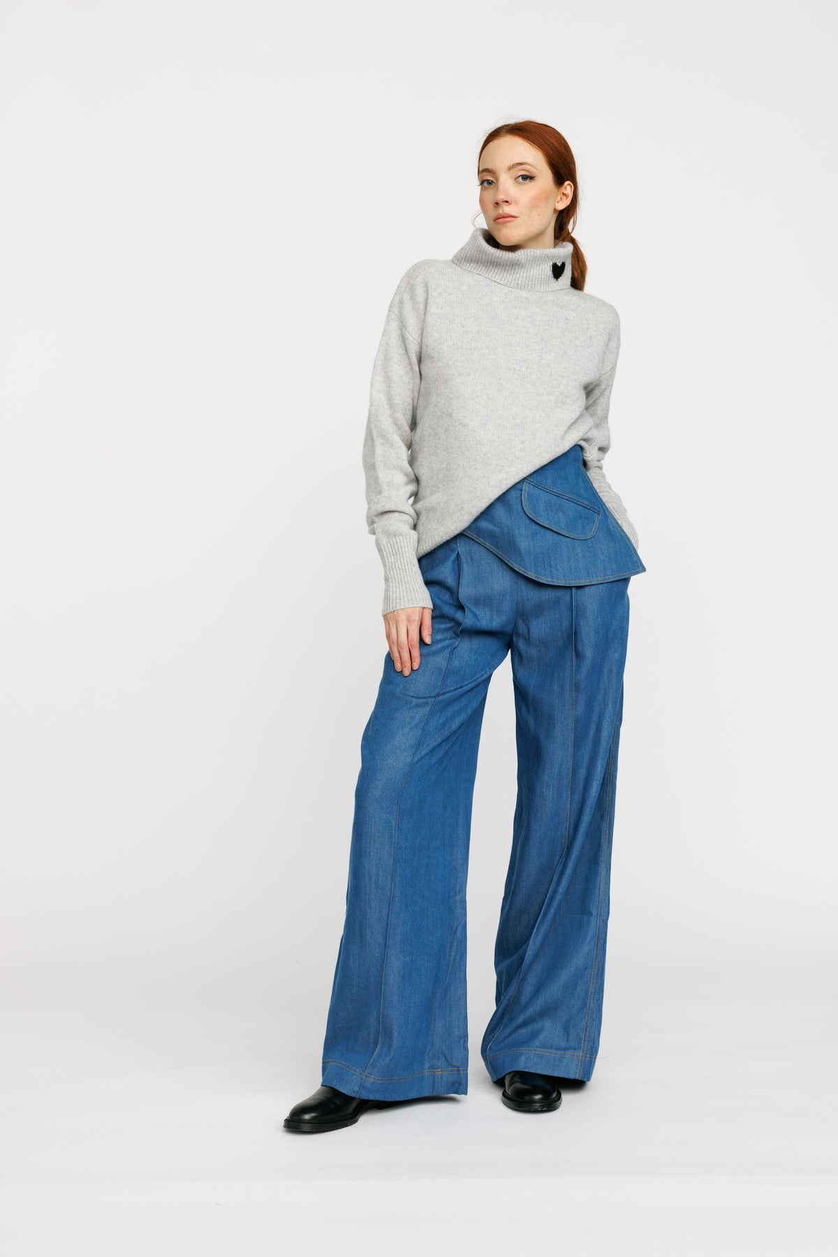 Noa - Light Gray Cashmere sweater