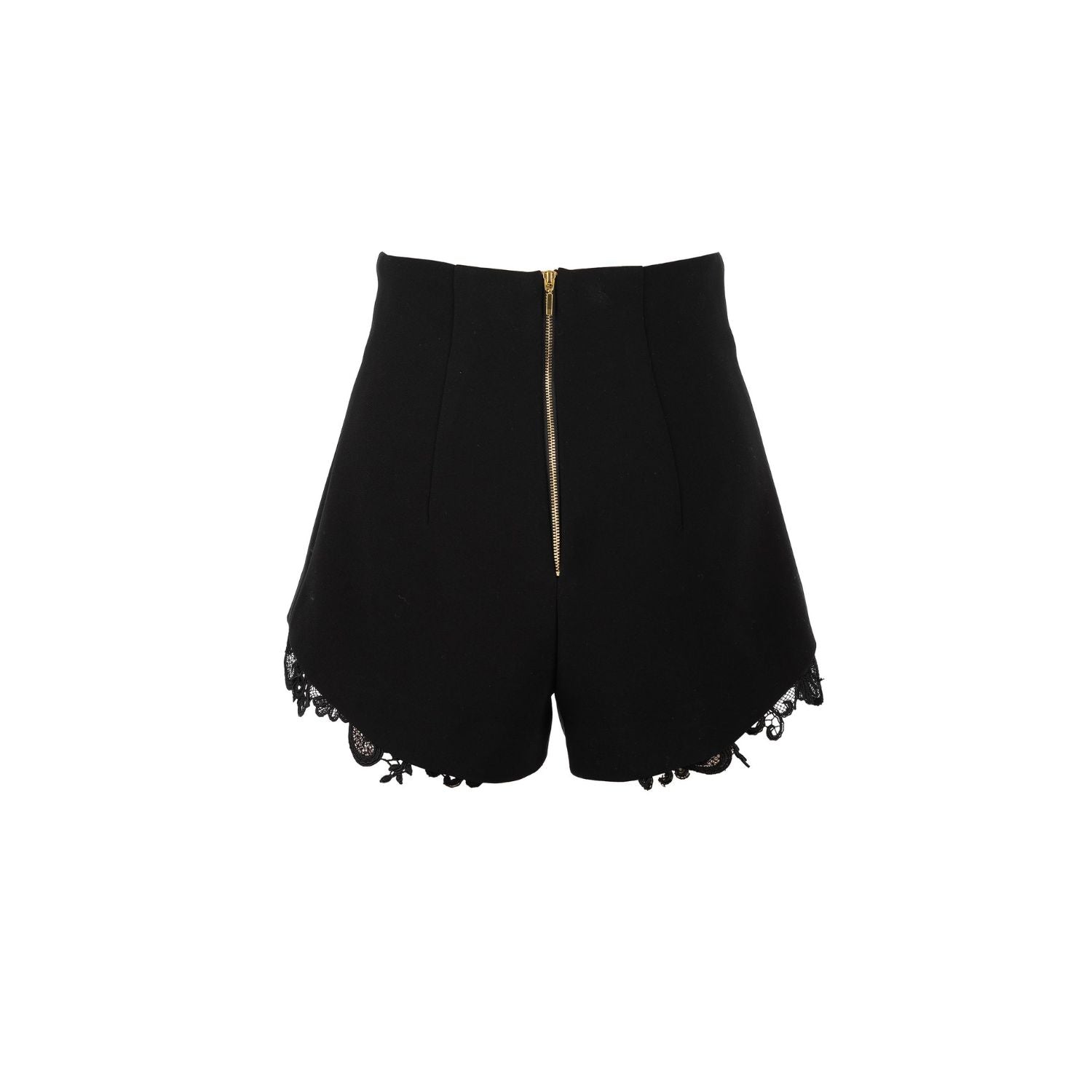 Lühikesed püksid pitsiga